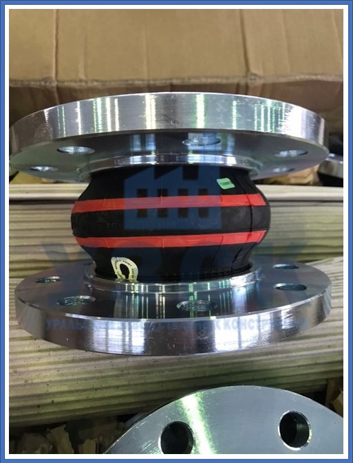 компенсатор резиновый фланцевый в Томске