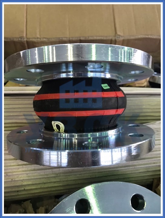 компенсатор резиновый фланцевый в Томске