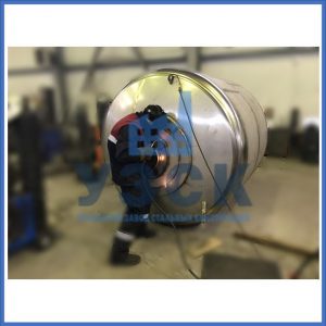 Купить ёмкости и баки из нержавеющей стали от завода УЗСК в Томске